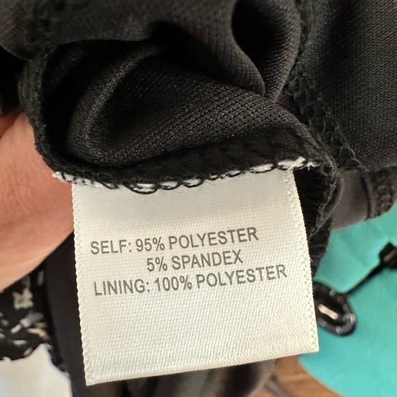 NWT Jane and Delaney ladies size small dress smocked top - Picture 15 of 15